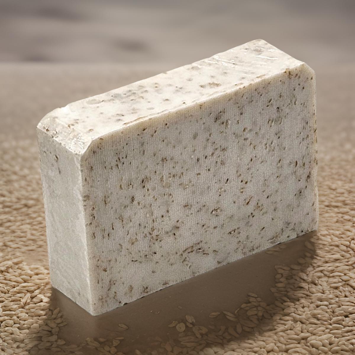 SWEET CREAM, HONEY + OATS SOAP